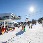 Les Merisiers Szálloda Courchevel